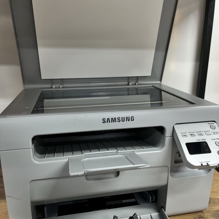 Принтер:Samsung SCX