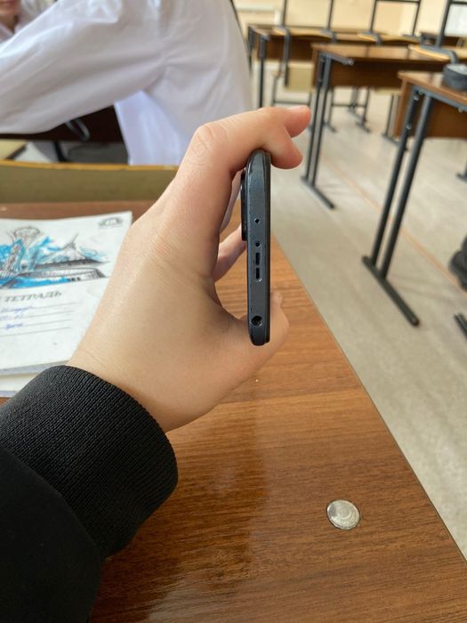 Продаю редми 10.