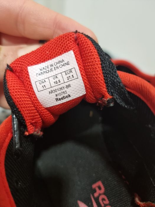 Маратонки Reebok и Adidas