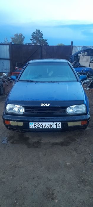 Volkswagen Golf 3 1.6 aea