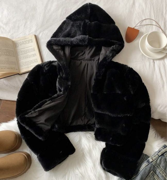 Пухкаво черно яке размер ХS