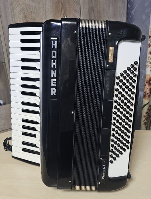 Hohner Favorit 4P 96 баса