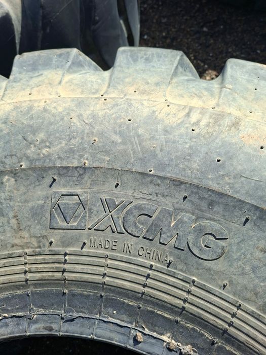 Продам комплектшин!