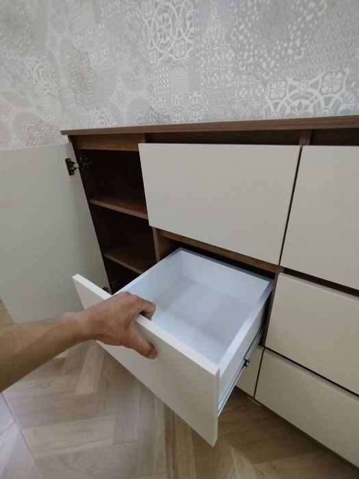 Комод 4х ящиков 2 дверей, материал МДФ