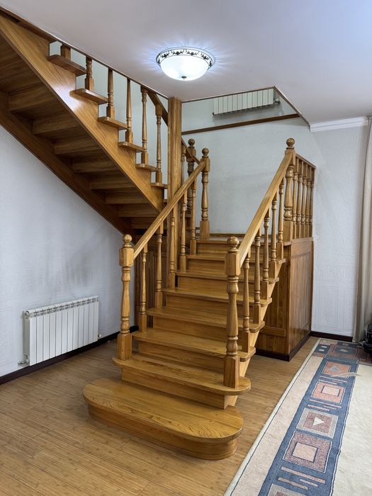 Изготовление и установка лестницы в Алматы