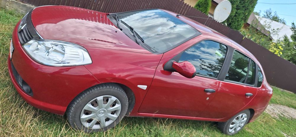 Mașină Renault Symbol