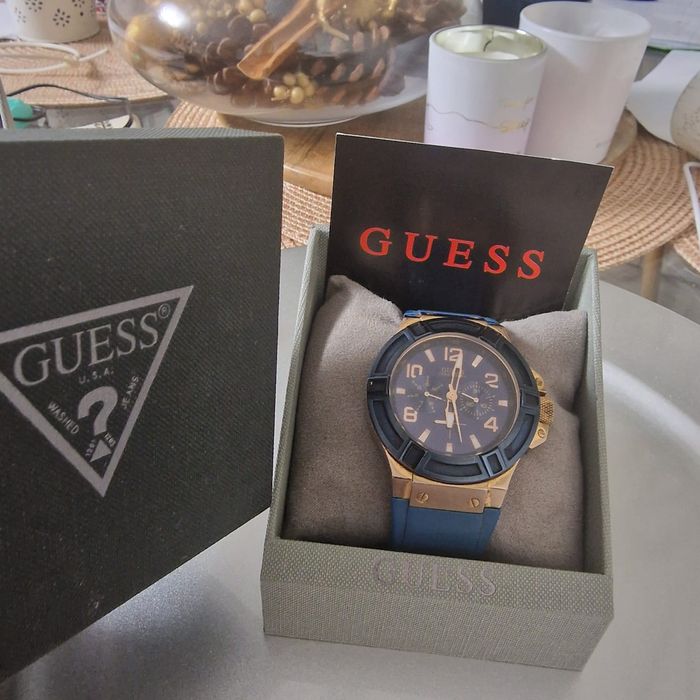 Ceas Guess Rigor W0247G3 original cu baterie nouă