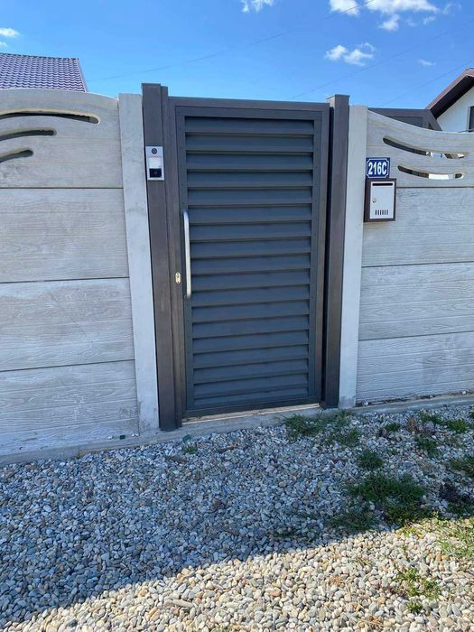 Garduri si porti din panouri stil jaluzele si alte modele disponibile