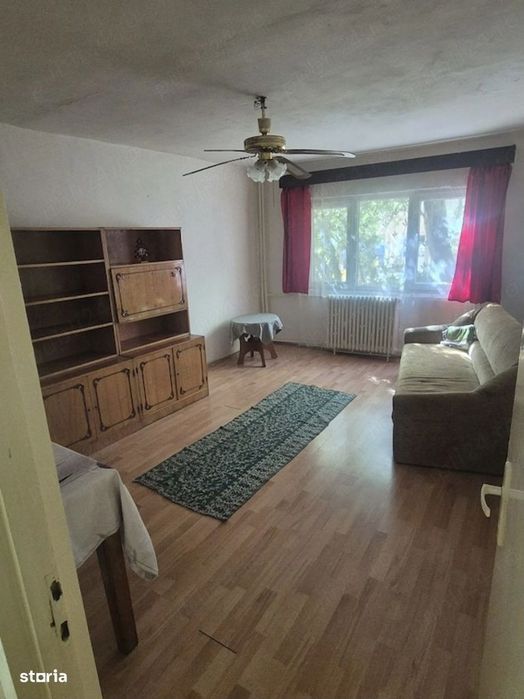 Garsonieră de închiriat Rogerius