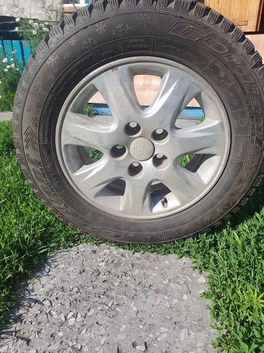 Диск с  зимней резиной отс