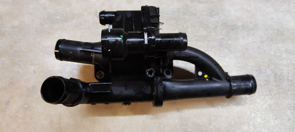 Термостат за Форд ц макс c-max