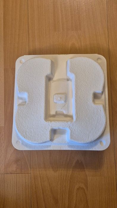 Dronă Dji Tello- foarte puțin folosită, stare foarte bună