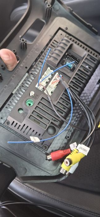 TEYES CC2 L plus.2/32 gb+рамка кобалт состояние отличное