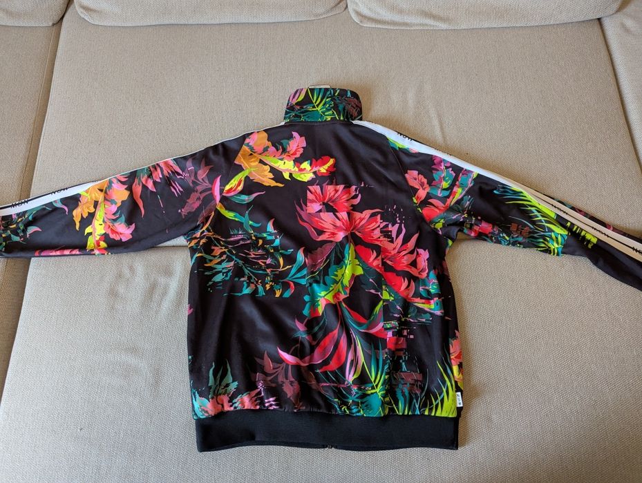 Нов суитчър (с етикет) – Nike, M размер (Nike Men's Sportswear Nsp Trk Aop Jacket)