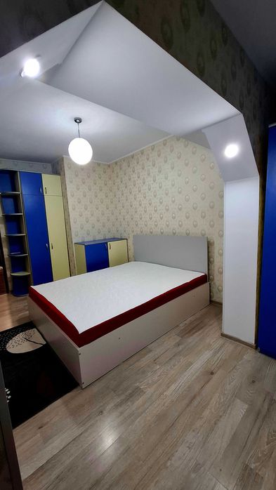 Inchiriez apartament 2 camere, zonă centrală