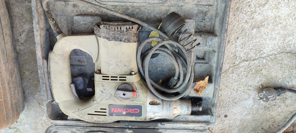 DeWalt total Bosch перфоратор на запчасти