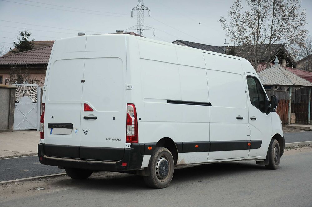 RENAULT Master Maxi Lung 2017 2.3dCi 131 CP E6 6 trepte AC, cat. B