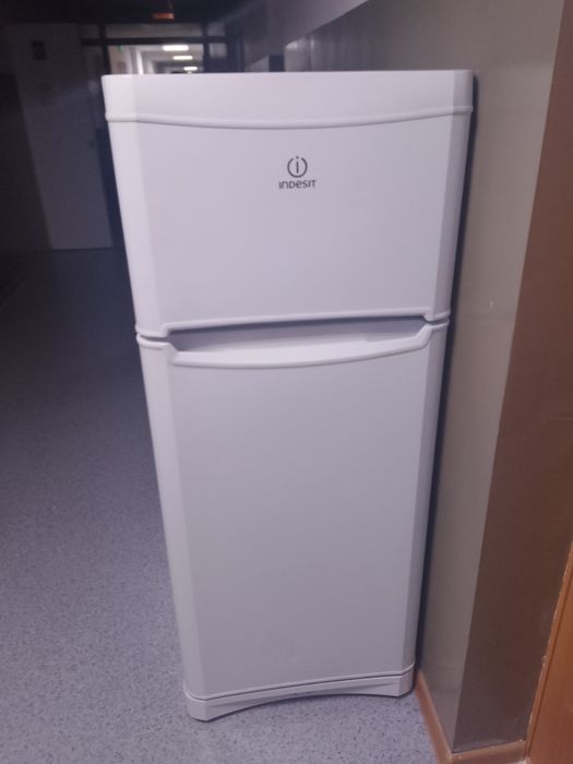 Холодильник в хорошем состоянии.