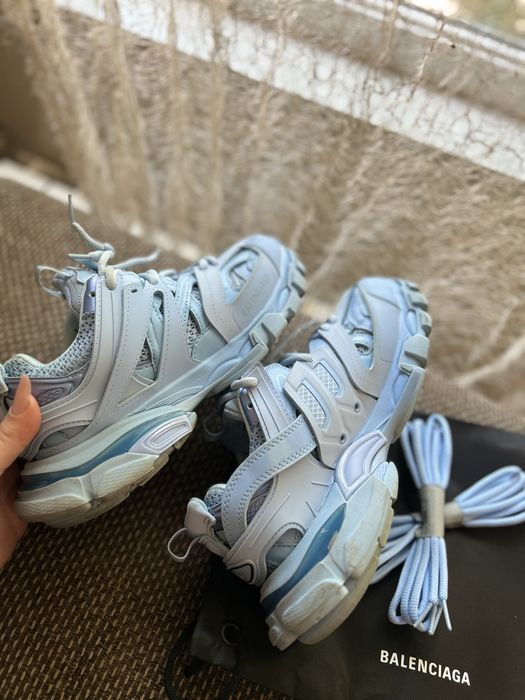 Adidasi Track baby blue