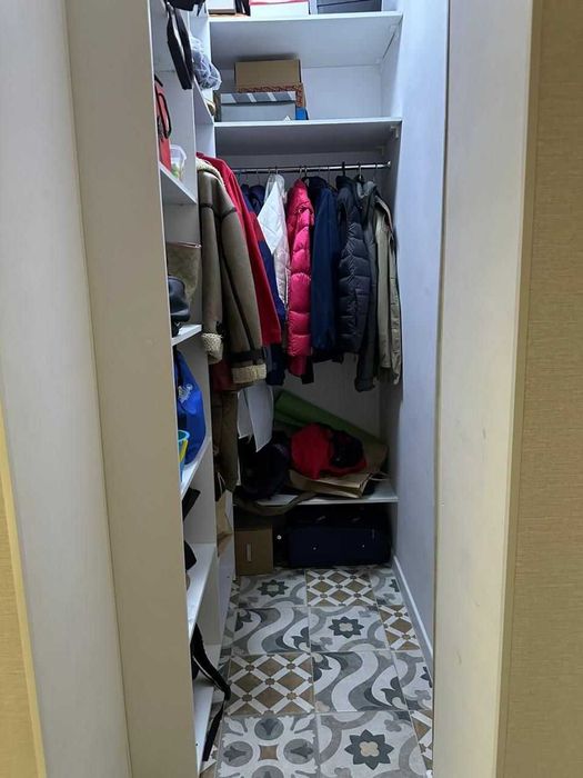 Срочно продам 3- комнатную квартиру!