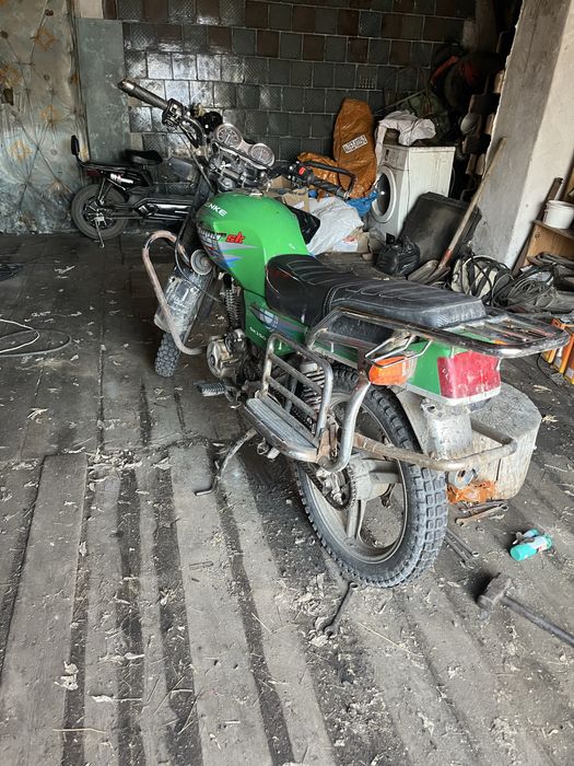 Мотоцикл 150сс…………….