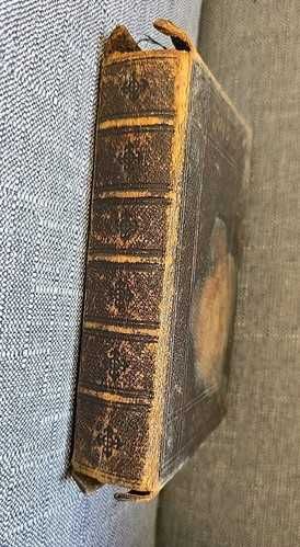 Biblia / Biblie veche , 1864 ,engleza, coperta piele, 14x11 cm