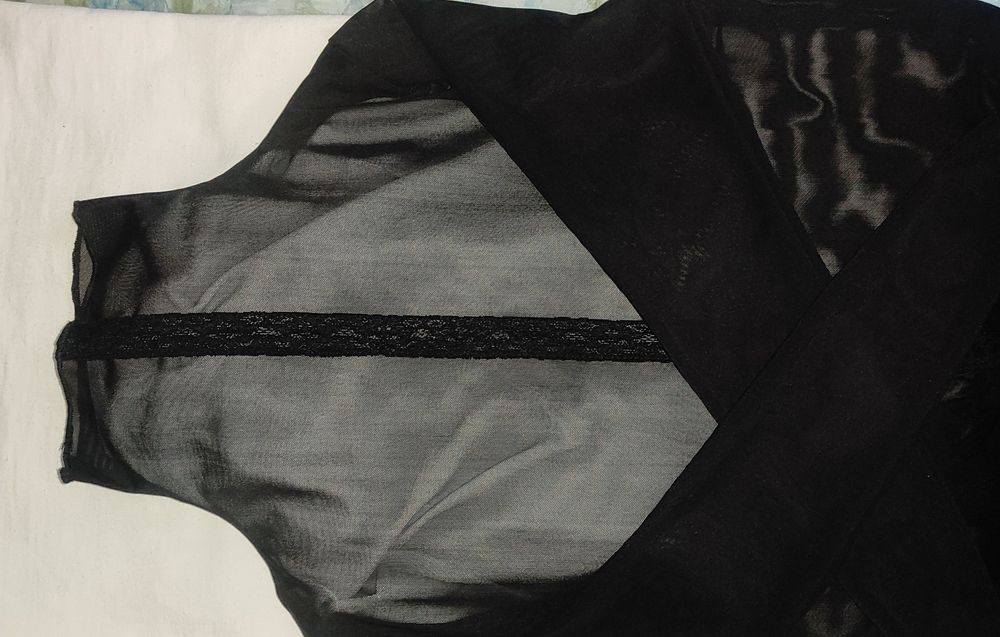 Черные топ и блузка