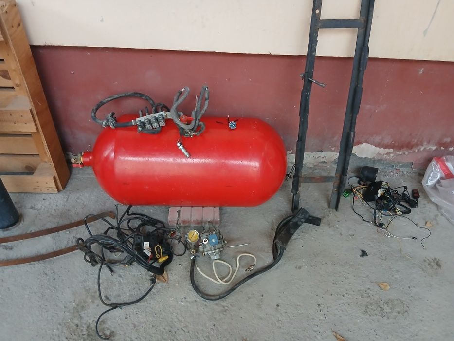 Metan Gaz balon 90 talik. Pakalenya. Yili 2023. Kampelkt tayyor.