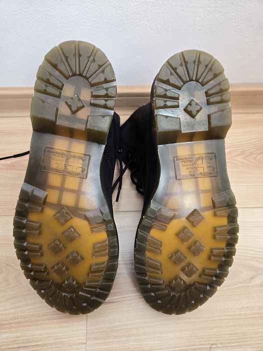 Ghete dama Dr.Martens Serena 40