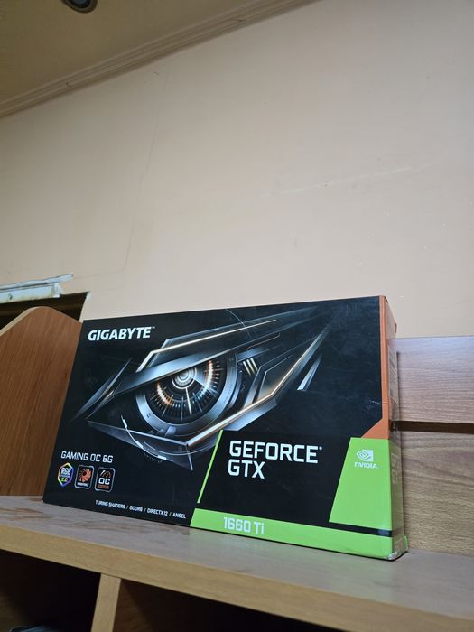 Продаю полностью весь комплект компьютер рабочий