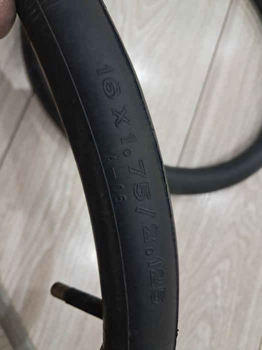 Камера на велосипед размер 16 на 1.75.