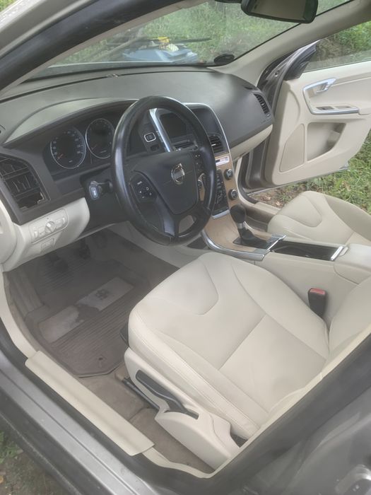 Vand Volvo XC60 monovolum