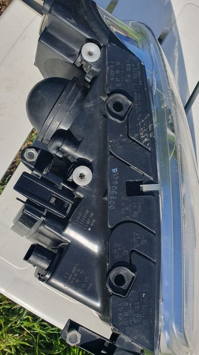 Far stinga passat b5.5 nou fabricat în Taiwan fără defecte de fabricație am vândut mașina și a fost de rezervă