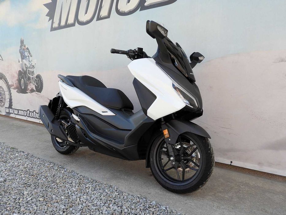 Scuter Honda Forza 125 ABS 2025 | Rate | Leasing