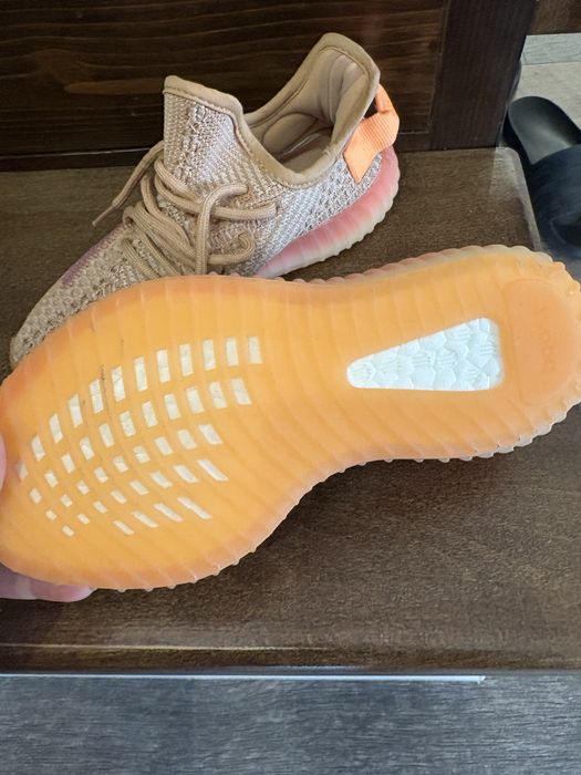 Yeezy adidas , panza , nike