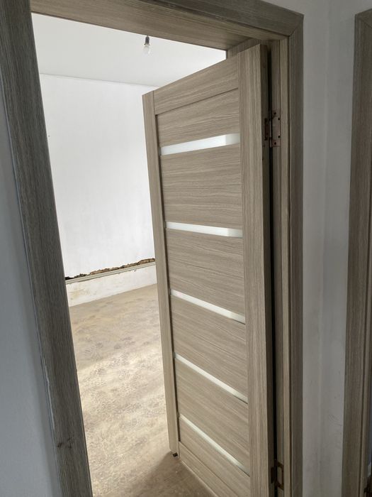 Продам межкомнатные двери б/у