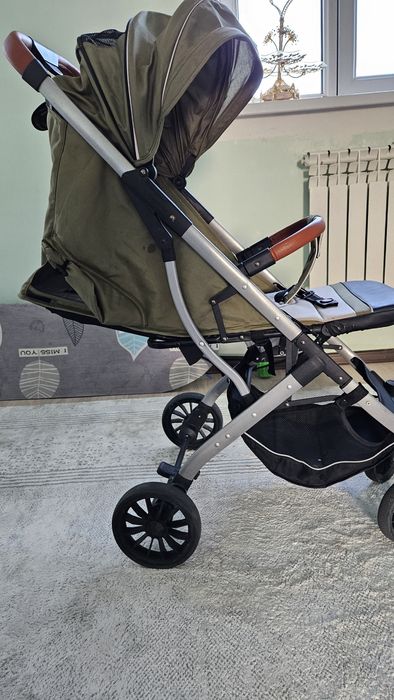 Продам коляску ,3 в 1