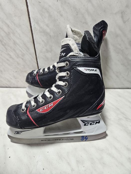 Patine 34 hochei hockey  CCM RBZ 40 marime 35  (  22,5 cm)