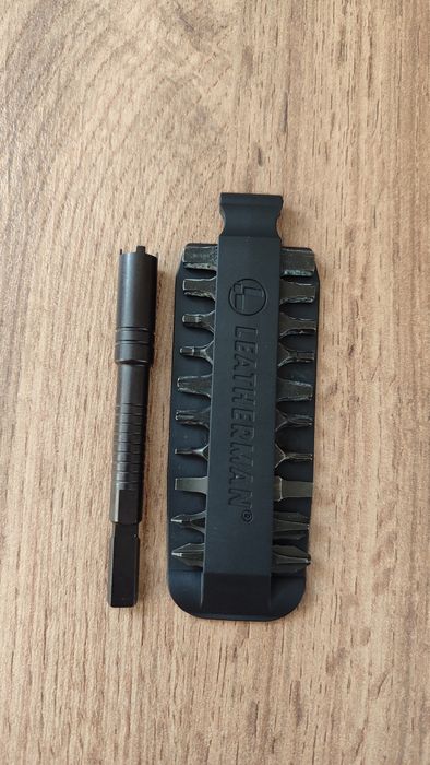 Продам ножницы Leatherman и биты с удлинителем