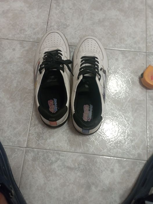 Маратонки с рисунки