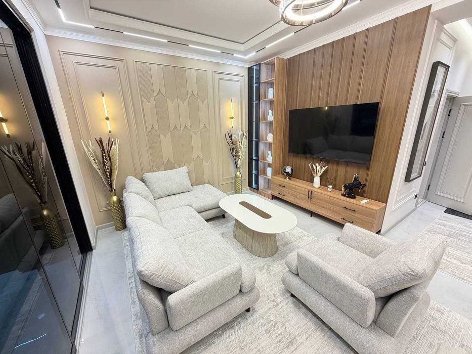 ' ЖК Mega Dom Циолковский, 4 комнатная квартирв. ПРОДАЕТСЯ. 72 м2.