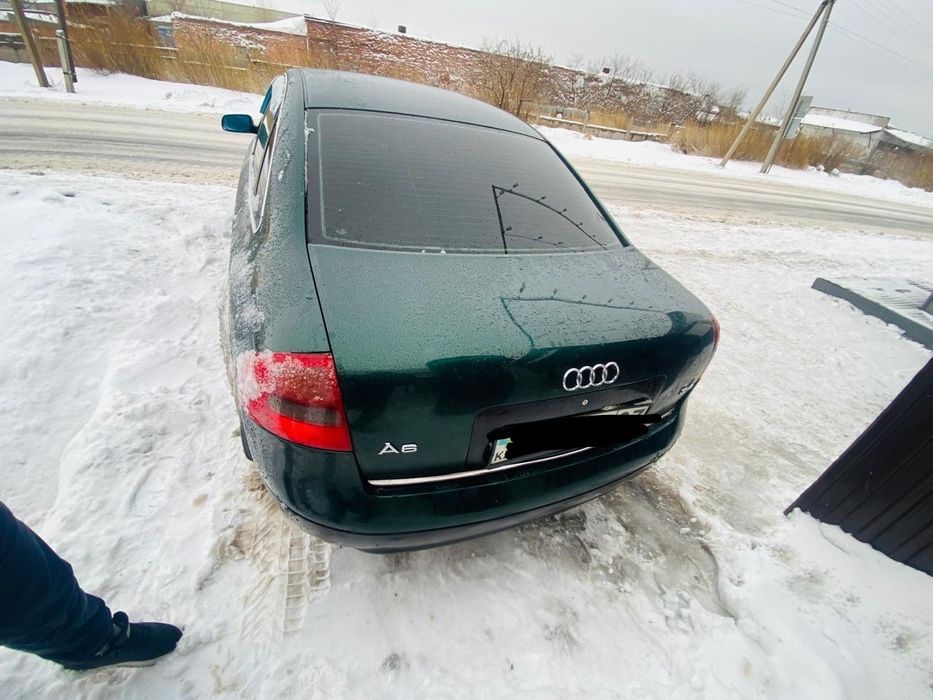 Ауди а6 с5         .