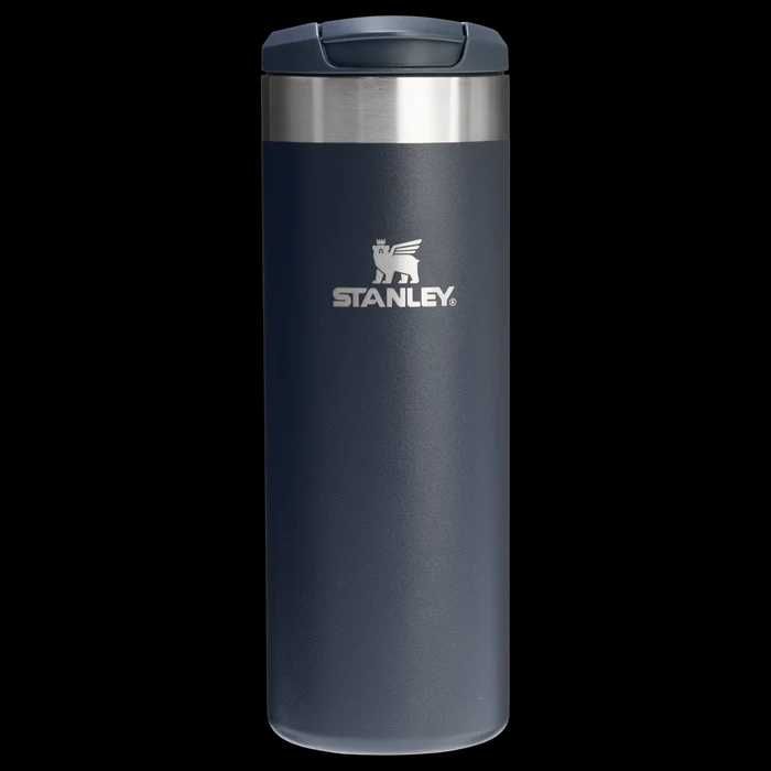 Темно-зеленый термос STANLEY Classic 0.59L