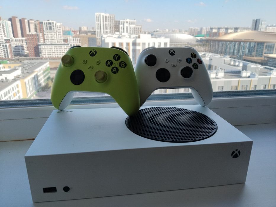 Xbox series s с подпиской