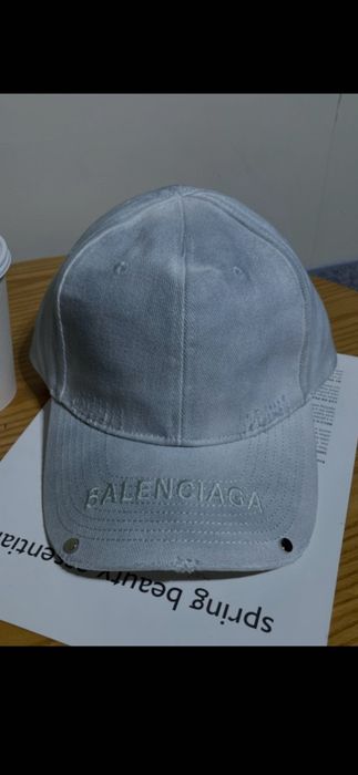 Șapcă Balen*iaga, model 2026, 8 modele, preț fix, 10 ron prin posta ro