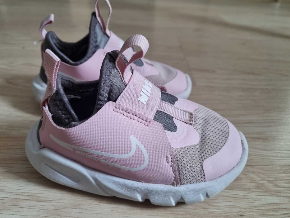 Детски маратонки Nike, размер 22