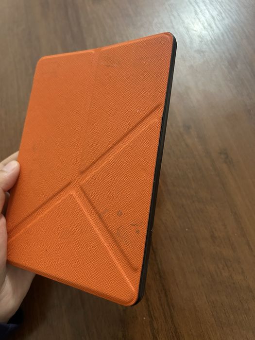Amazon Kindle 10 + чехол