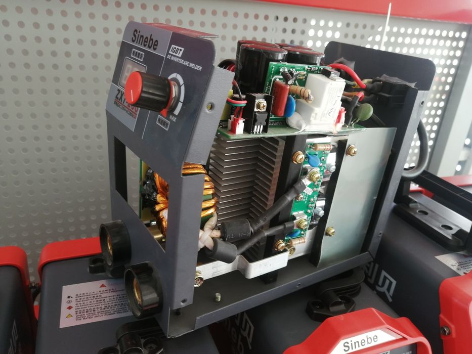 Сварочный аппарат 258. Бренд SINEBE