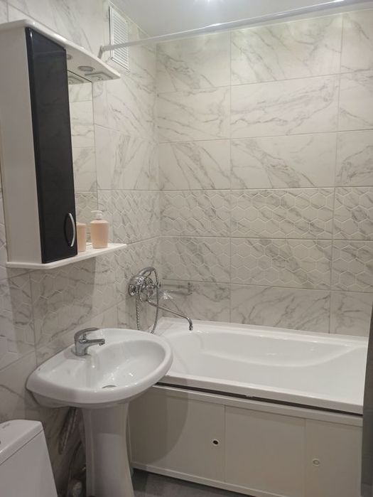 Квартира посуточно на батыс2