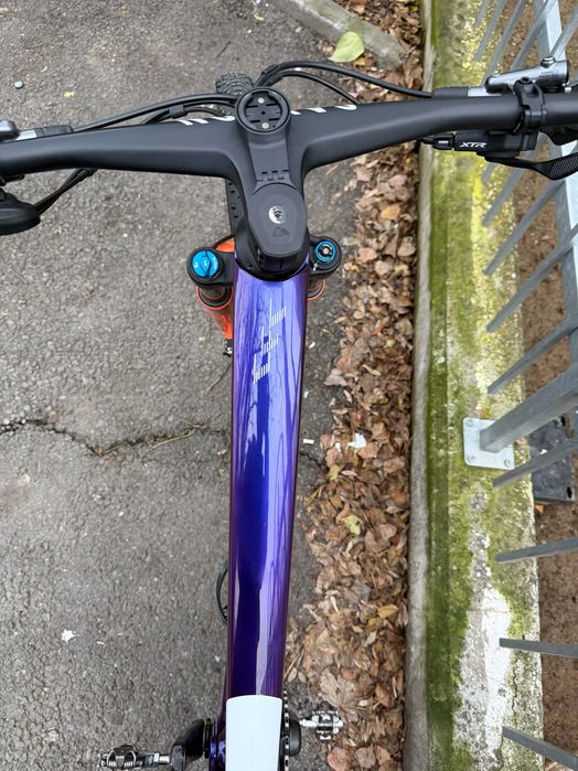 Canyon Lux World Cup CFR , 2024  MTB Full suspension